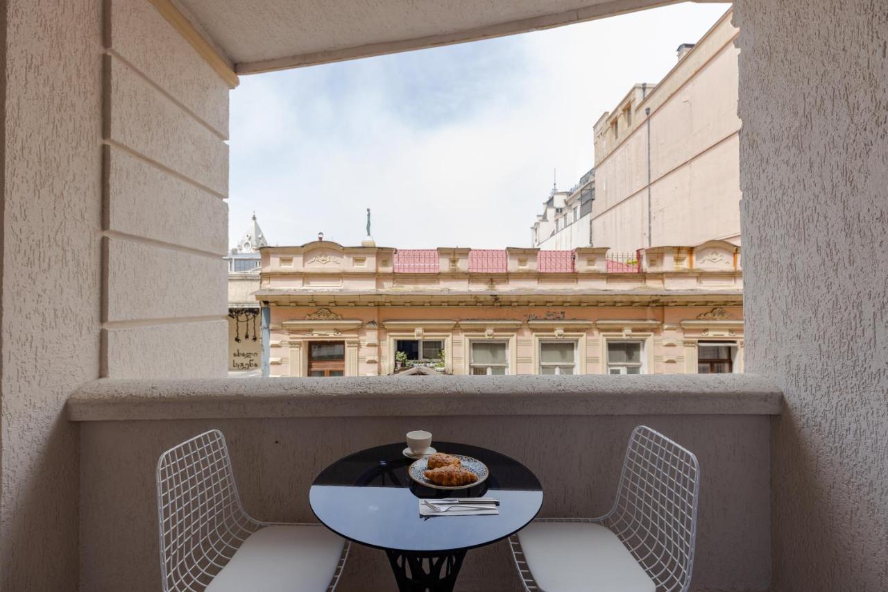 Hotel Monarch Батуми Екстериор снимка